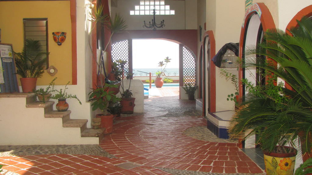La Paloma Oceanfront Retreat Hotell San Patricio Melaque Exteriör bild